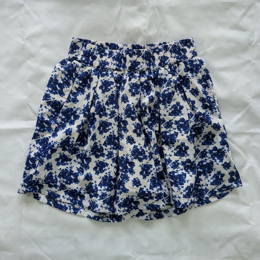 Compania Fantastica flowy blue floral shorts (XS)